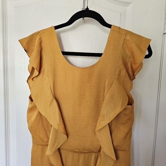 BCBG GENERATION GOLDEN ROD Asymmetrical Mini Dress Size 10 - Picture 7 of 11